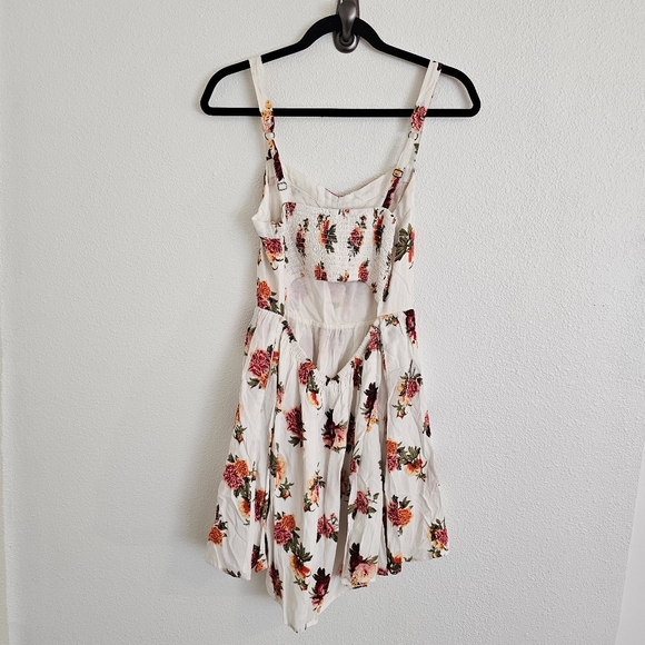 Garage White Floral Dress | Size Medium - Picture 8 of 11